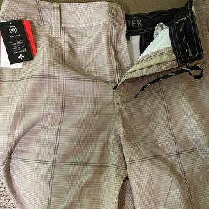 Men's Hang Ten shorts 34” waist